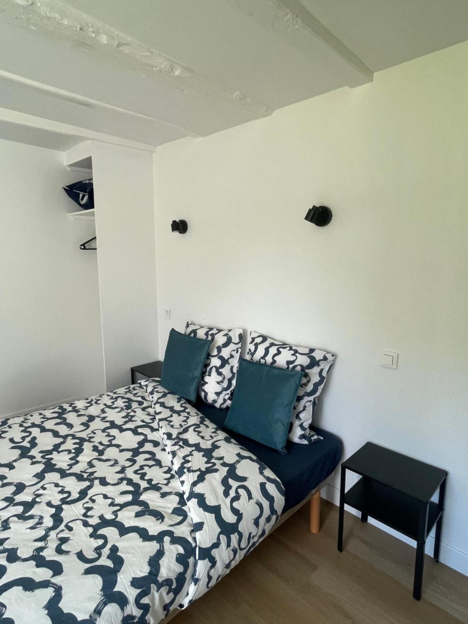 Au Pied Leve Hotel Calorguen Стая снимка